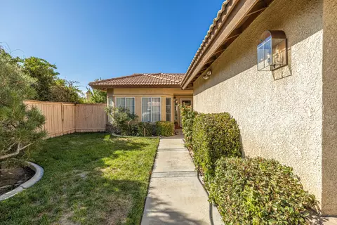 3030 Chuckwagon Rd, Palmdale, CA 93550 photo 4