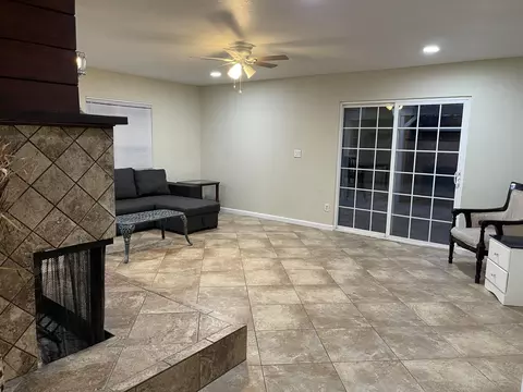 44508 E 2nd St, Lancaster, CA 93535 photo 4