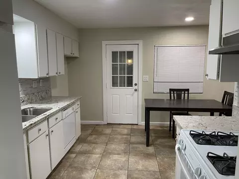 44508 E 2nd St, Lancaster, CA 93535 photo 5