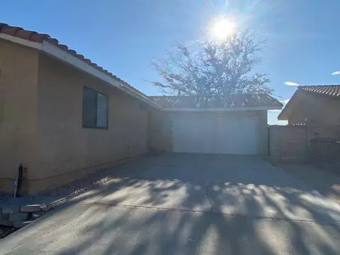 14313 Winchester Dr, Mojave, CA 93501 photo 2