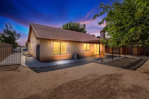 43359 Carol Dr, Lancaster, CA 93535 photo 28