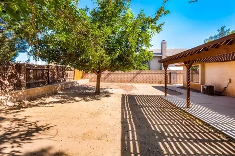 43359 Carol Dr, Lancaster, CA 93535 photo 31