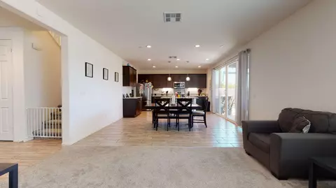 5060 Spur Ave, Lancaster, CA 93536 photo 7
