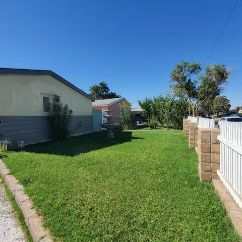 44721 E 6th St, Lancaster, CA 93535 photo 11