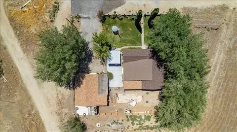 260 Pinon St, Tehachapi, CA 93561 photo 31
