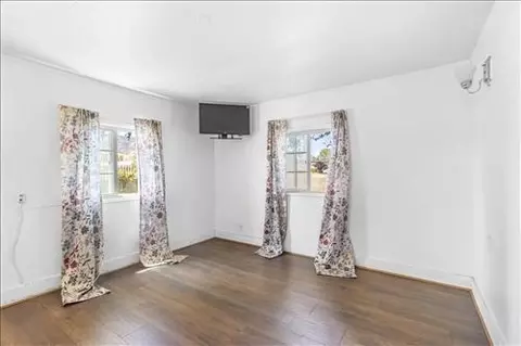 260 Pinon St, Tehachapi, CA 93561 photo 13