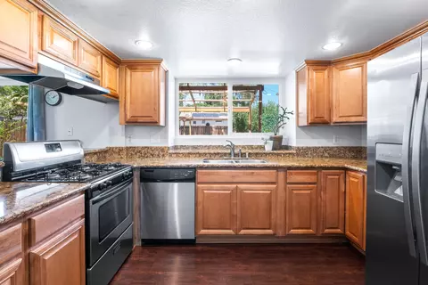 149 Ave R-3 E, Palmdale, CA 93550 photo 17