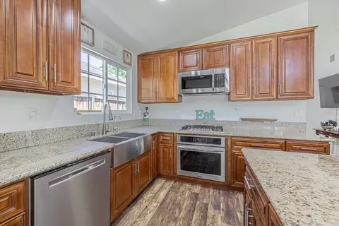 43245 32nd St E, Lancaster, CA 93535 photo 11