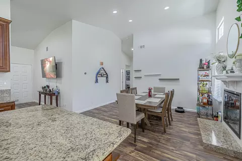 43245 32nd St E, Lancaster, CA 93535 photo 9