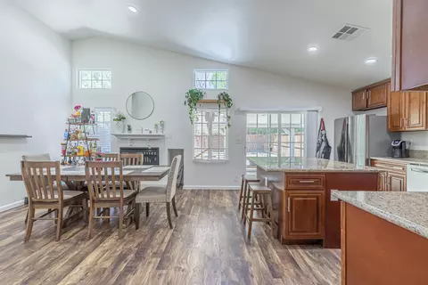 43245 32nd St E, Lancaster, CA 93535 photo 6
