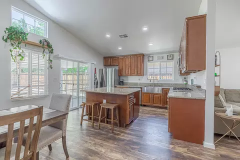 43245 32nd St E, Lancaster, CA 93535 photo 7