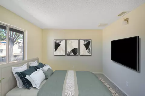 40521 156th St, Lake Los Angeles, CA 93535 photo 9