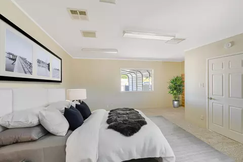 40521 156th St, Lake Los Angeles, CA 93535 photo 18