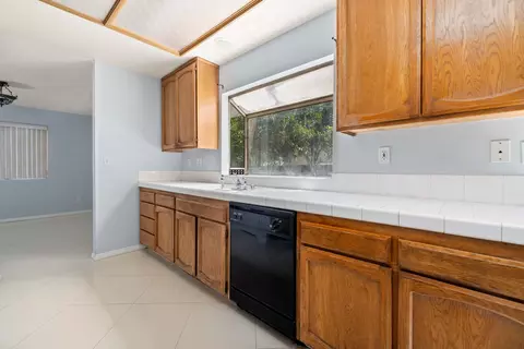 43822 Easy St, Lancaster, CA 93535 photo 17