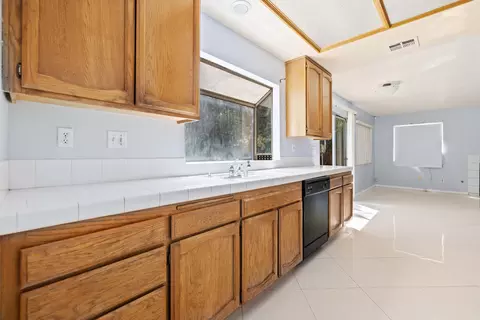 43822 Easy St, Lancaster, CA 93535 photo 14