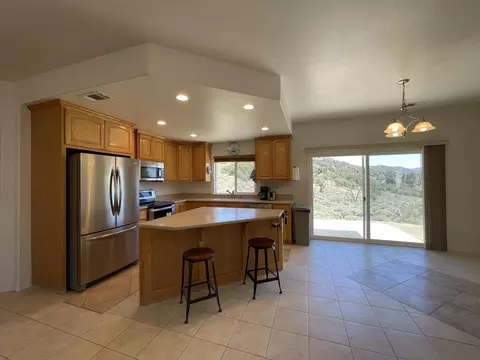 26380 Winchester Ct, Tehachapi, CA 93561 photo 7