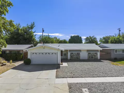 45304 Lorimer Ave, Lancaster, CA 93534 photo 1