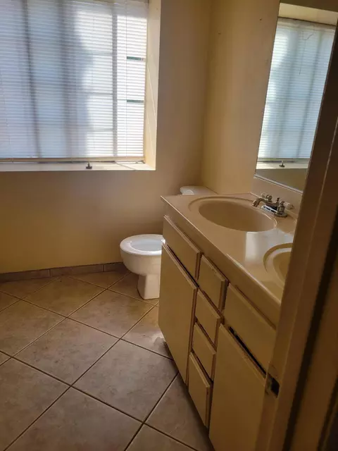 43608 E Steif St, Lancaster, CA 93535 photo 6