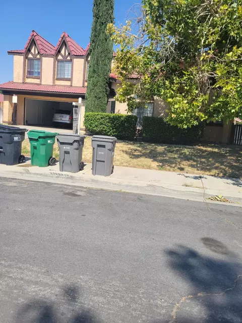 43608 E Steif St, Lancaster, CA 93535 photo 1