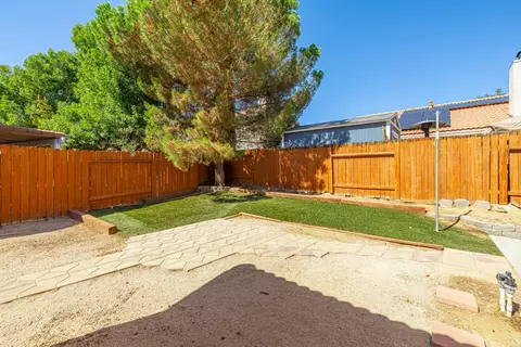 40127 Casillo Rd, Palmdale, CA 93550 photo 32