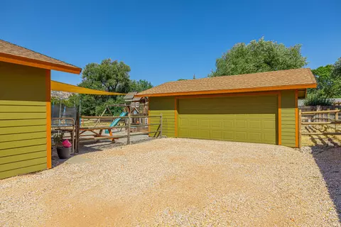 30501 Lower Valley Rd S, Tehachapi, CA 93561 photo 4