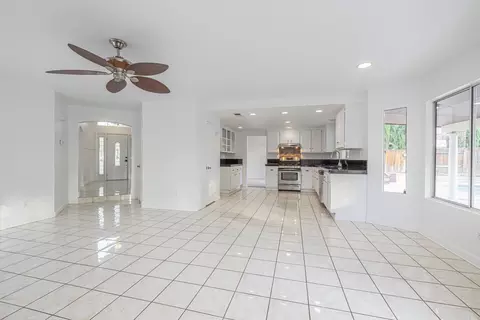44445 Shadowcrest Dr, Lancaster, CA 93536 photo 18