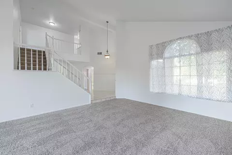 44445 Shadowcrest Dr, Lancaster, CA 93536 photo 5