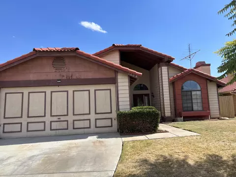 1608 Crestview Ct, Lancaster, CA 93535 photo 1