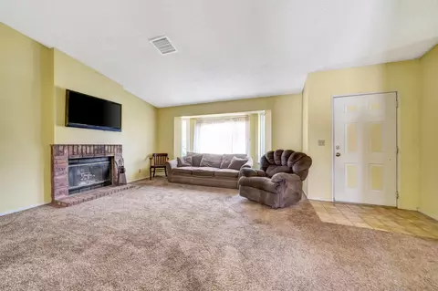 117 Chaparrel St, Tehachapi, CA 93561 photo 5