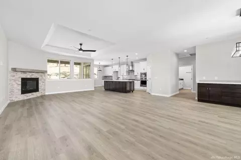 20983 Old Town Rd, Tehachapi, CA 93561 photo 7