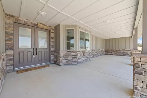 20983 Old Town Rd, Tehachapi, CA 93561 photo 4