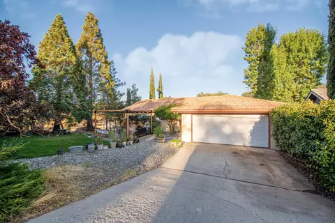 29651 Stallion Springs Dr, Tehachapi, CA 93561 photo 3