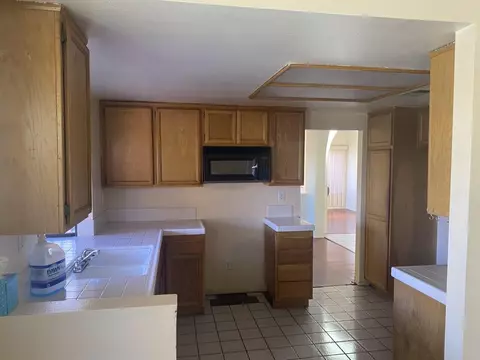 449 Questa Ct, Palmdale, CA 93551 photo 6