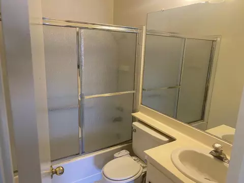 449 Questa Ct, Palmdale, CA 93551 photo 11