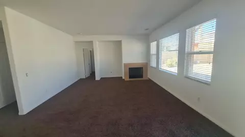 43639 32nd St E, Lancaster, CA 93535 photo 5