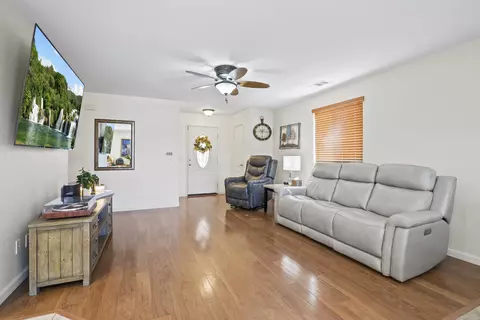 3320 James Ct, Lancaster, CA 93535 photo 8