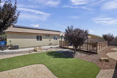 3320 James Ct, Lancaster, CA 93535 photo 31