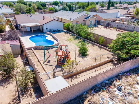 37453 29th St E, Palmdale, CA 93550 photo 21