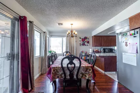37453 29th St E, Palmdale, CA 93550 photo 6