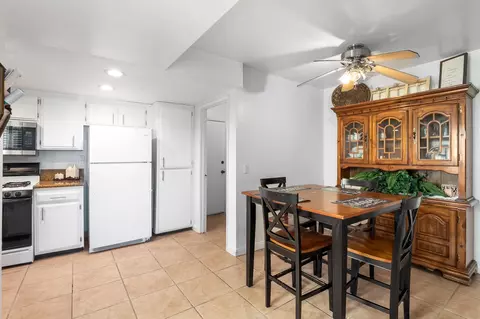 44200 Kingtree Ave UNIT 24, Lancaster, CA 93534 photo 7