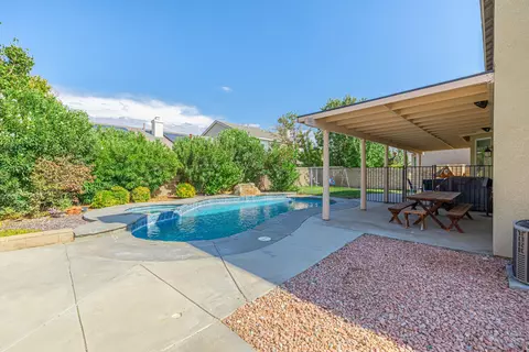 44848 Mariposa Dr, Lancaster, CA 93536 photo 41