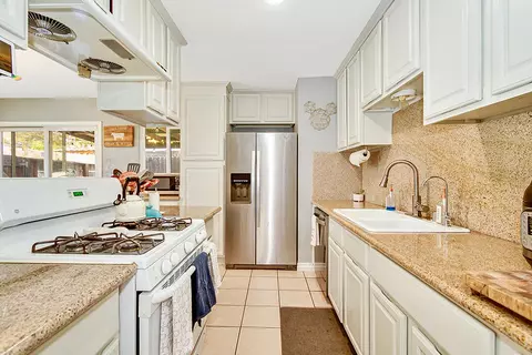 830 Ventura Ave, Simi Valley, CA 93065 photo 12