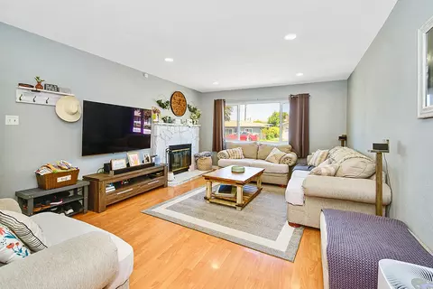 830 Ventura Ave, Simi Valley, CA 93065 photo 10