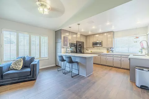 43525 W 27th St, Lancaster, CA 93536 photo 4