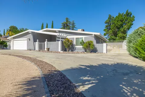 43525 W 27th St, Lancaster, CA 93536 photo 2
