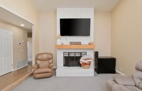 44126 Precise St, Lancaster, CA 93536 photo 9