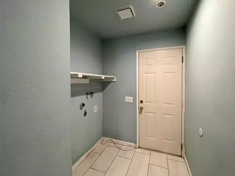 43241 Echard Ave, Lancaster, CA 93536 photo 20