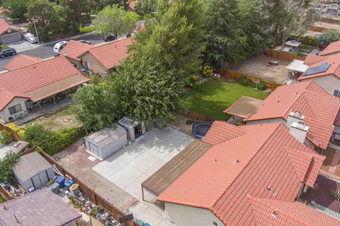 43241 Echard Ave, Lancaster, CA 93536 photo 31