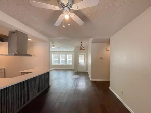 43241 Echard Ave, Lancaster, CA 93536 photo 8