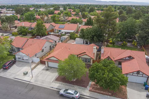 43241 Echard Ave, Lancaster, CA 93536 photo 35
